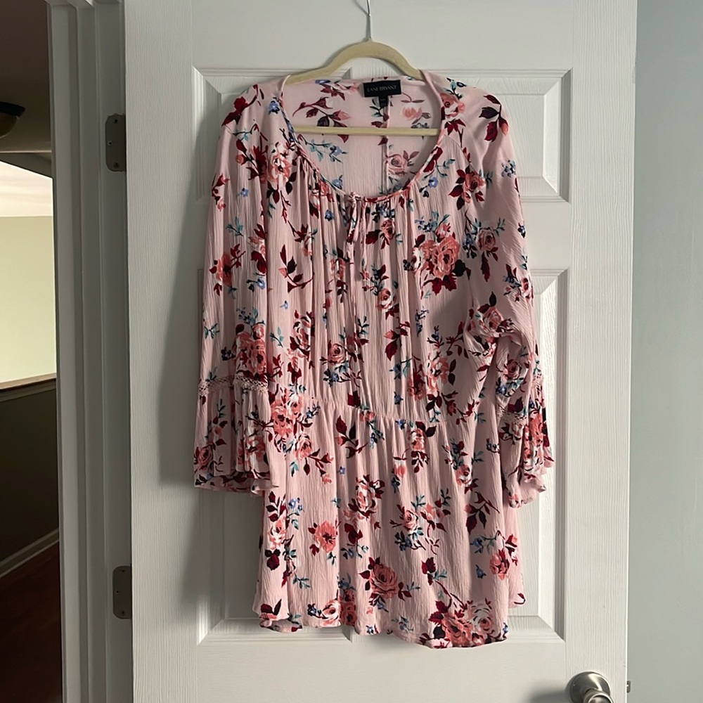 Lane Bryant pink floral tunic blouse